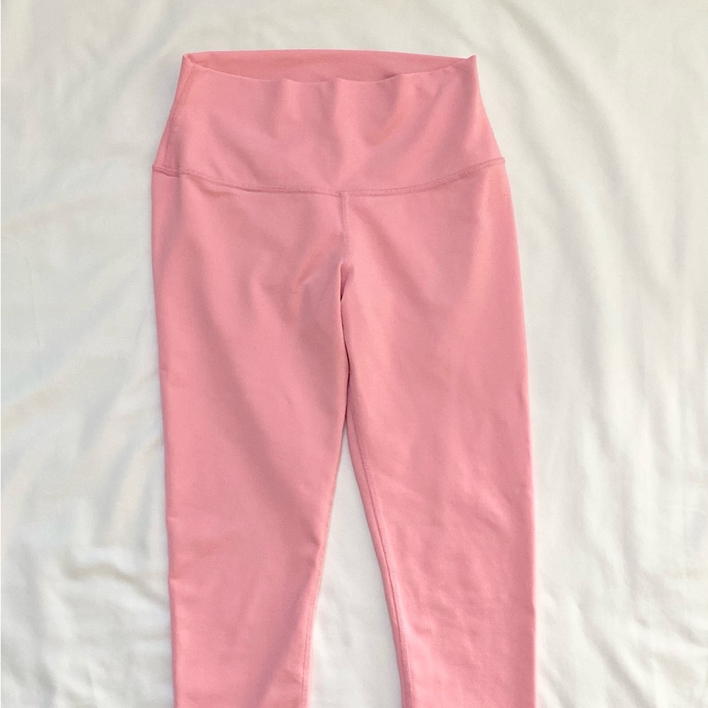 Alo cropped pink leggings